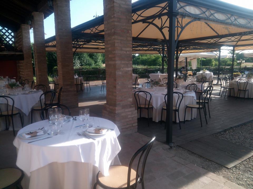 Agriturismo Corte Dei Landi Cade Exterior photo